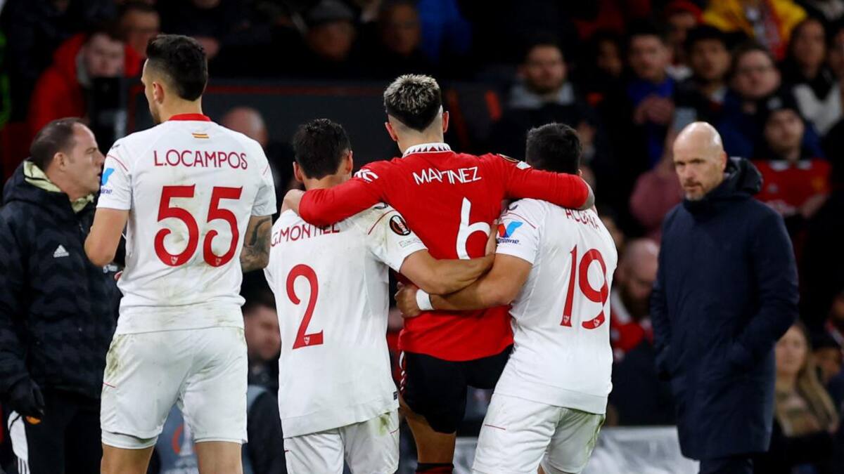 Lesión de Lisandro Martínez en el Manchester United. Foto: REUTERS.