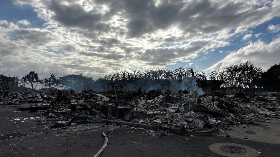 Destrucción por los incendios en Hawái. Foto: Reuters.