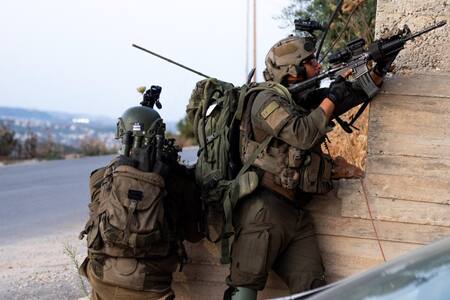 Soldados israelíes en la Franja de Gaza; guerra Israel-Hamás: Foto: X @idfonline