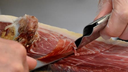 Jamón crudo.