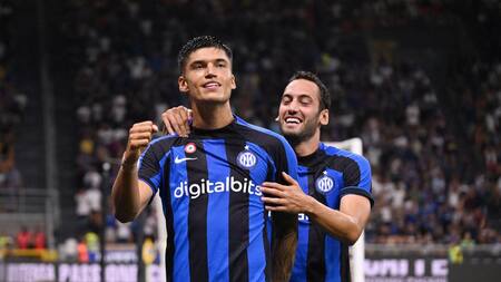 Festejo de Joaquín Correa para Inter ante Cremonese por Serie A. Foto: EFE.