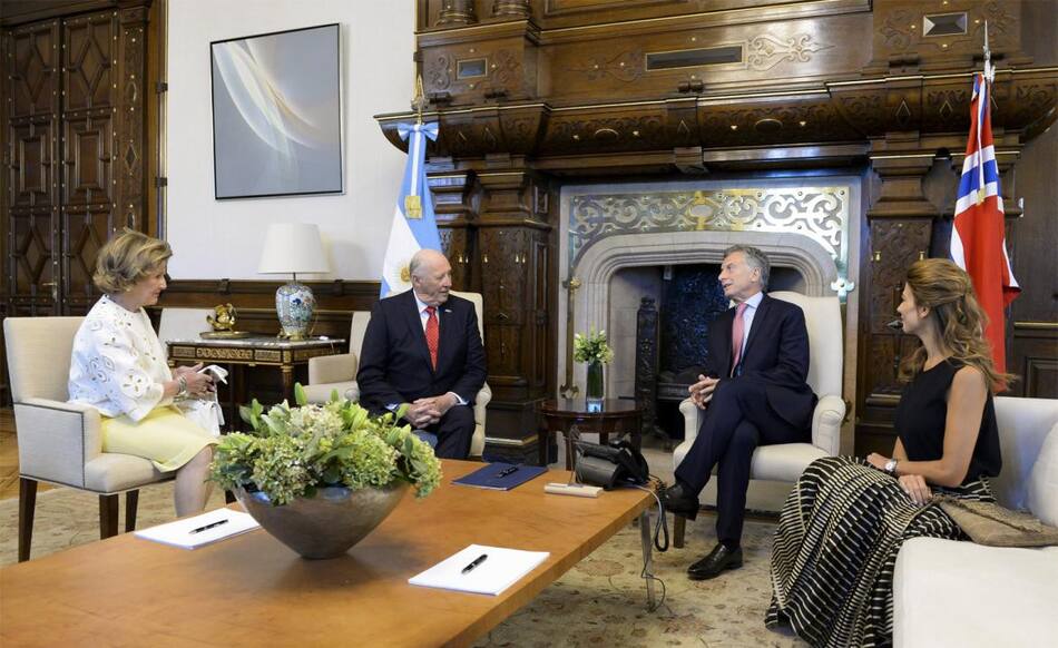 Macri y el rey de Noruega (Reuters)