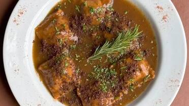 Queda en Saavedra: el restaurante donde podés comer ravioles de asado y vacío a “precio amigo”
