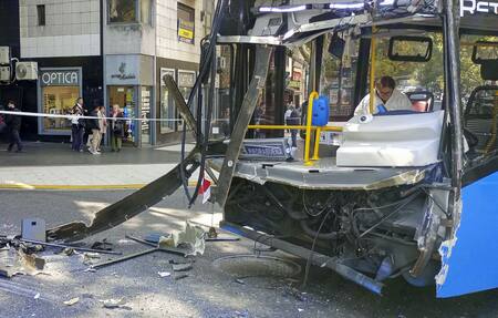 Choque entre dos colectivos en Congreso. Foto: NA/Juan Vargas.