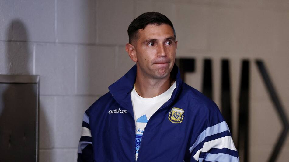 Emiliano Dibu Martínez, arquero titular de la Selección Argentina. Foto: Reuters.