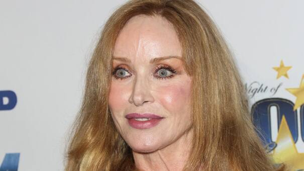 Tanya Roberts está viva, desmienten su muerte