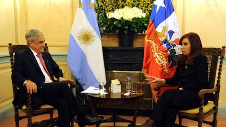 Cristina Kirchner y Sebastián Piñera. Foto: Facebook Cristina Kirchner