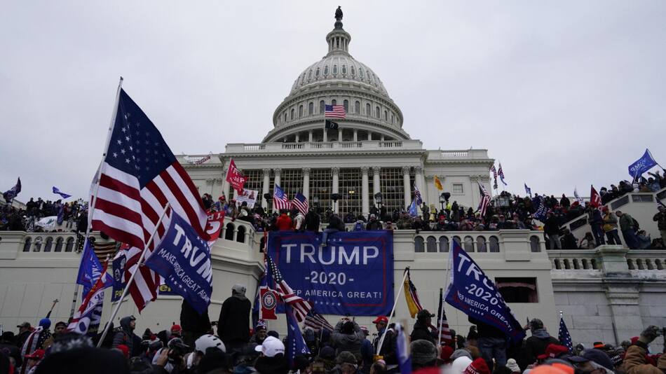 Toma del Capitolio. Foto: EFE