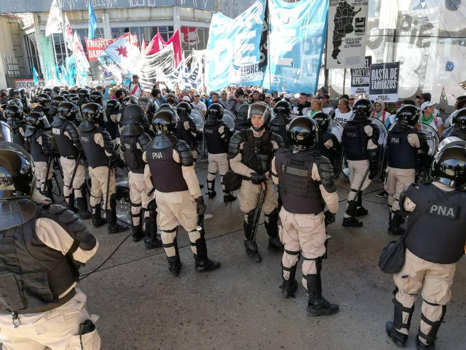 Cortes y manifestaciones en Puente Pueyrredón