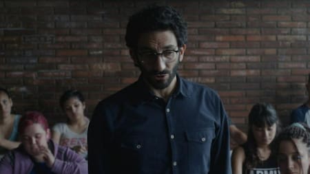 Juan Minujín en "El Suplente". Foto: NA.