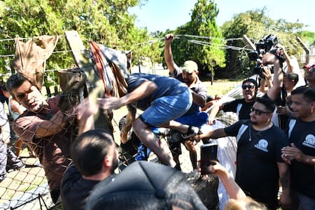 Protesta de empleados de Fate tras los despidos