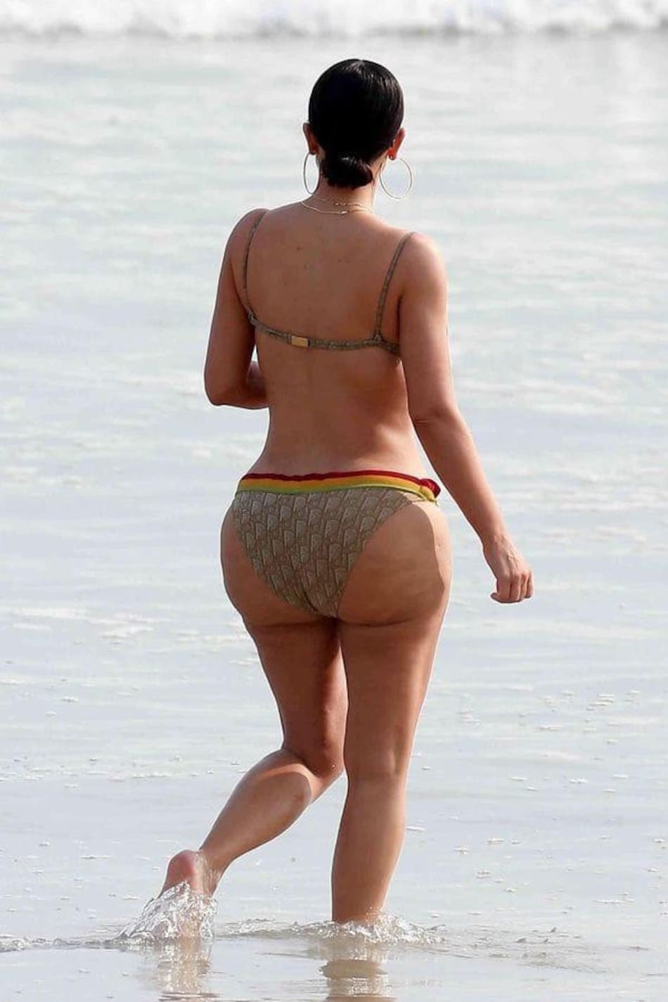 Kim Kardashian - sin photoshop