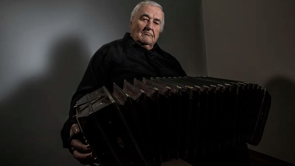 dolor en la música porque murió Rodolfo "Cholo" Montironi, artista de tango argentino