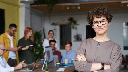 Feliz, negocios, proyectos, estudios.