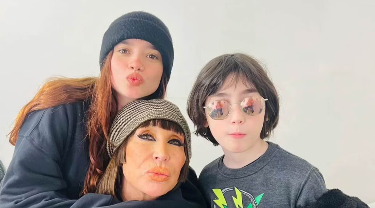 Helena y Dante junto a su abuela Moria