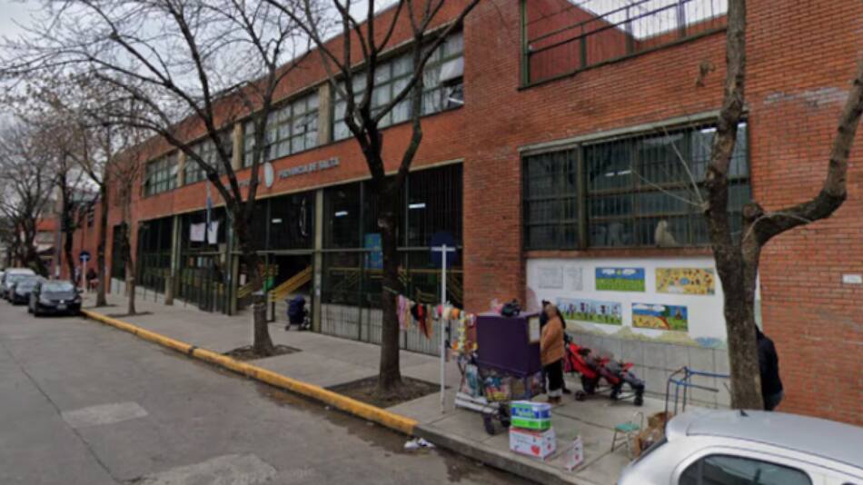 Escuela N°15 de Parque Chacabuco. Foto: Google Maps.