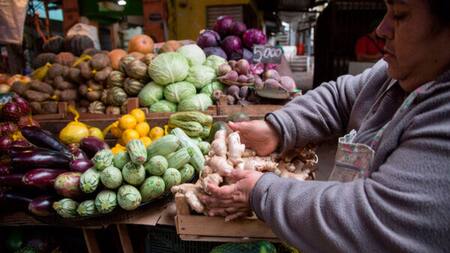 Verdulería en Asunción. Foto: Reuters.
