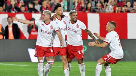 Estudiantes le ganó a Newells en Rosario. Foto: X @EdelpOficial.