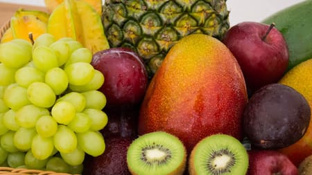 El consumo de frutas es beneficioso para la salud. Foto: Unsplash.
