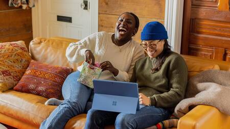 Videollamadas, aplicaciones, redes sociales. Foto: Usplash.