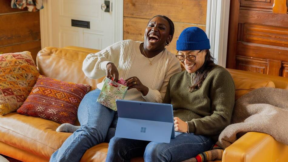 Videollamadas, aplicaciones, redes sociales. Foto: Usplash.