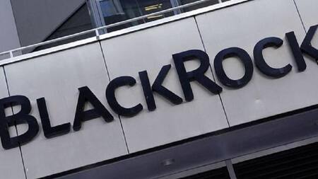 Los bancos centrales seguirán subiendo las tasas, aseguró Philipp Hildebrand