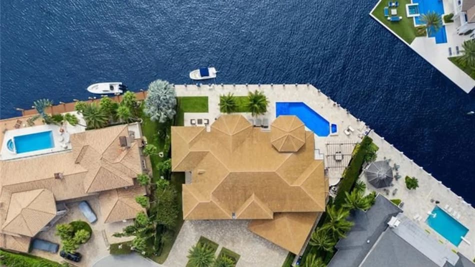La nueva mansión de los Messi en Miami. Foto: Compass.