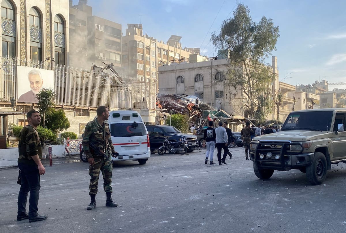 Ataque a embajada de Irán en Siria. Foto: Reuters.