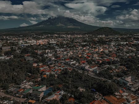 Legazpi, Filipinas. Foto: Unsplash.