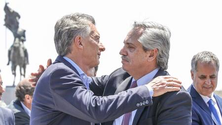 Mauricio Macri y Alberto Fernández, AGENCIA NA