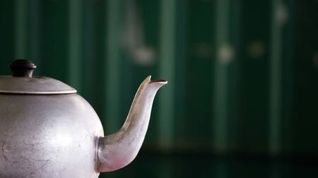 Pava, hervir agua. Foto: Unsplash.