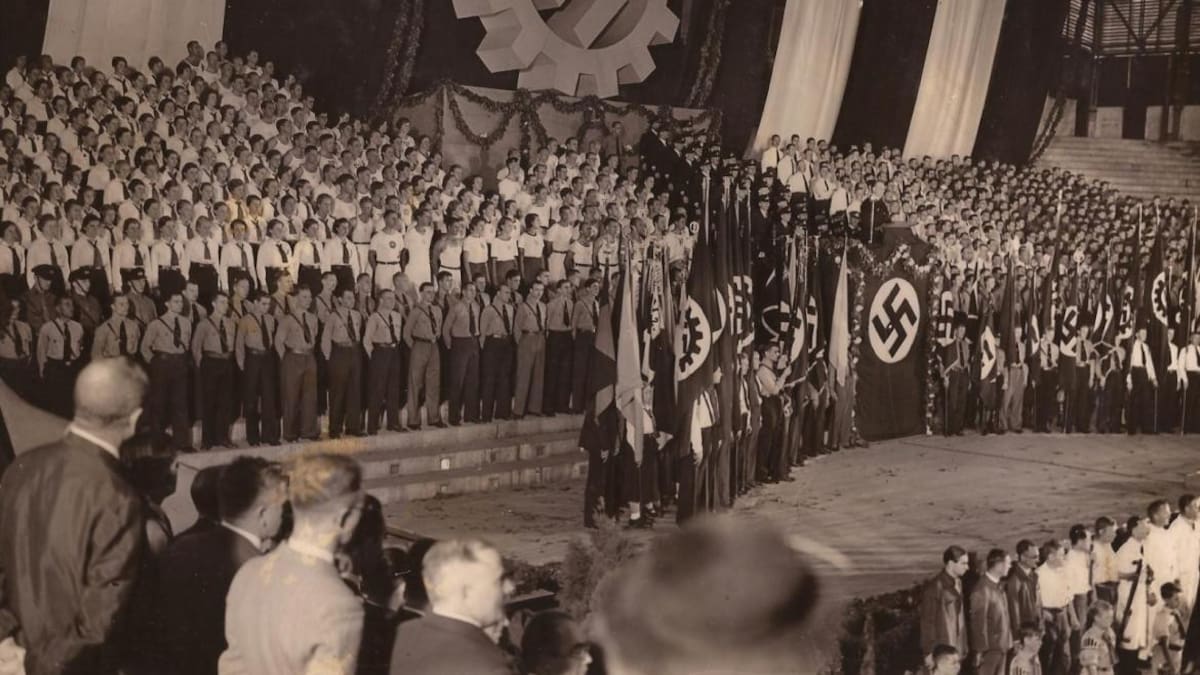 Acto del Partido Nazi en el Luna Park. Foto: AGN