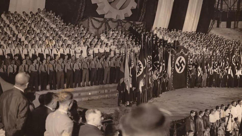 Acto del Partido Nazi en el Luna Park. Foto: AGN