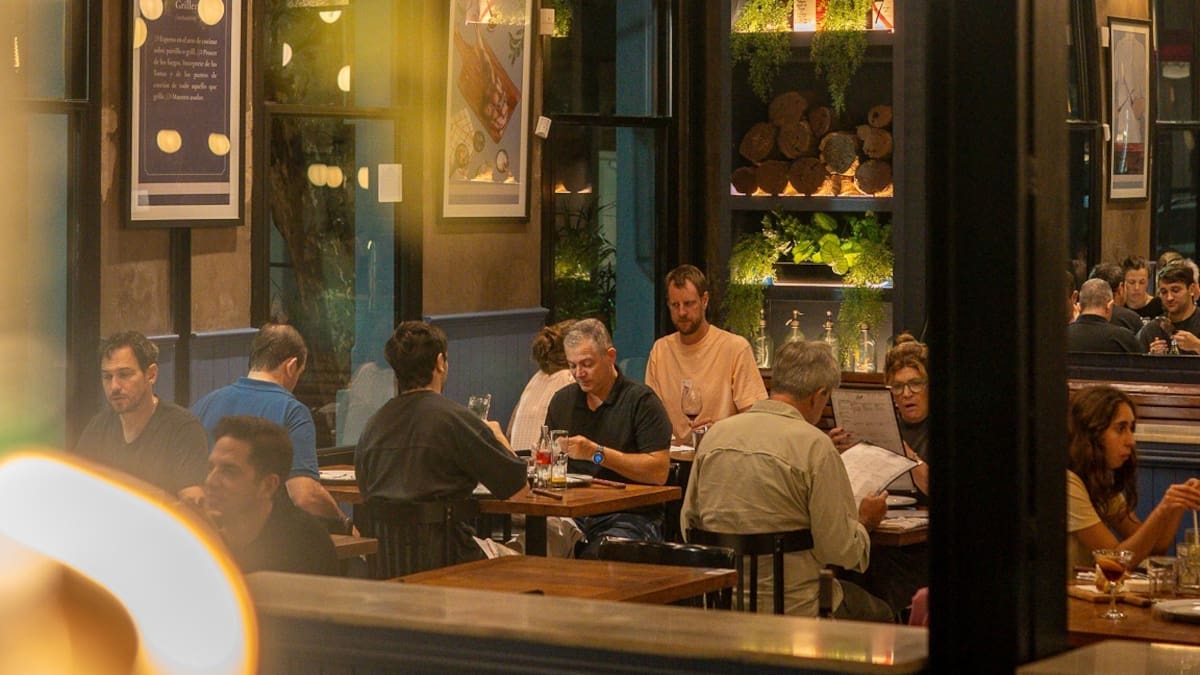 Dandy Grill restaurante.