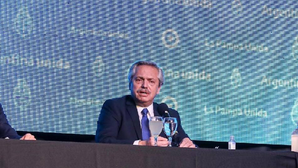 Alberto Fernández, presidente de Argentina, anuncios, NA