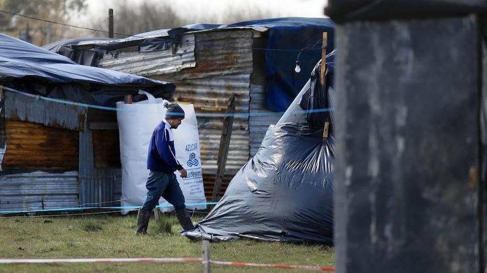 Terrenos tomados en Guernica, NA