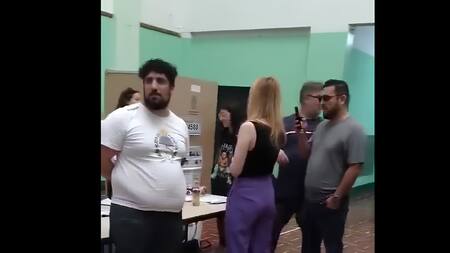 Polémica con una candidata a diputada nacional mientras votaba. Foto: Captura de video.