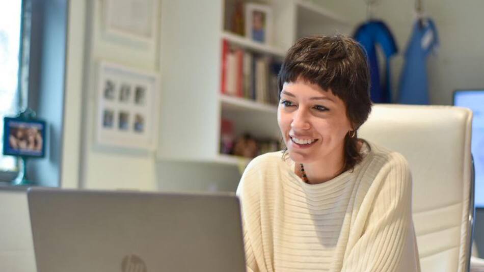 Mayra Mendoza, AGENCIA NA