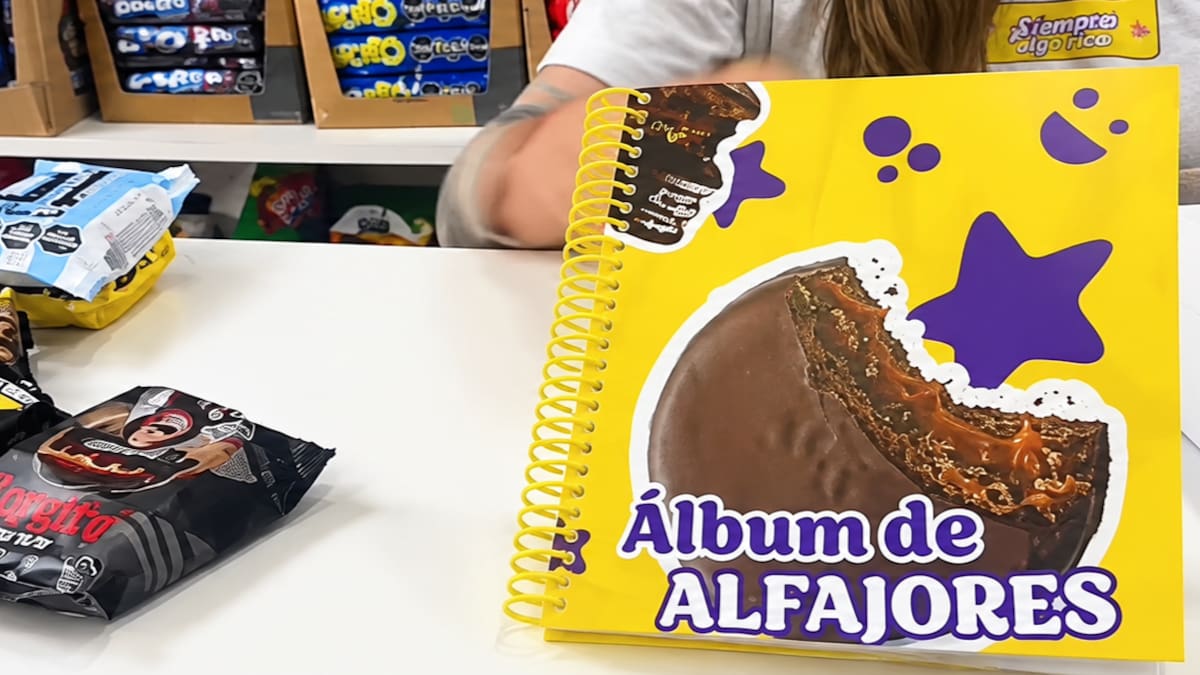 El álbum de alfajores creado por un kiosco de La Plata se convirtió en furor entre los fanáticos de las golosinas.