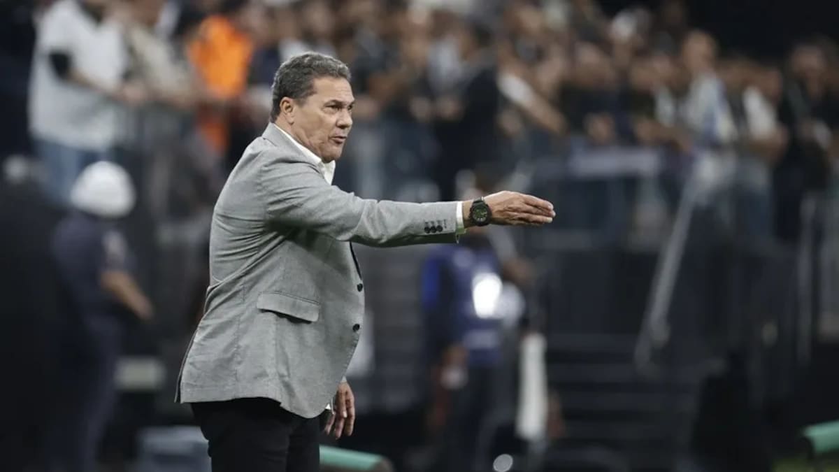 Vanderlei Luxemburgo.