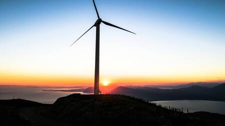 La Unión Europea planea un "incremento masivo" en la producción de energía limpia para 2030