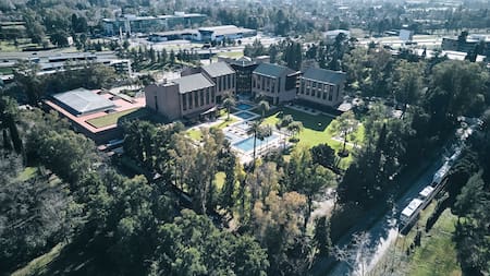 Escapadas a hoteles cerca de Buenos Aires: cuánto cuesta pasar Semana Santa en el Sheraton Pilar