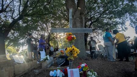 La vigilia en honor de las tres víctimas del tiroteo de Florida. Foto: Reuters.