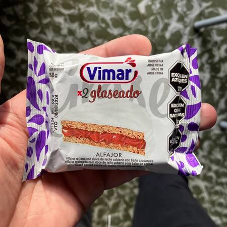 Uno de los alfajores que vende Vimar. Foto: redes sociales.