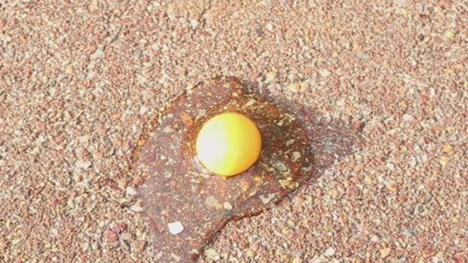 Así se hace un huevo frito en Australia