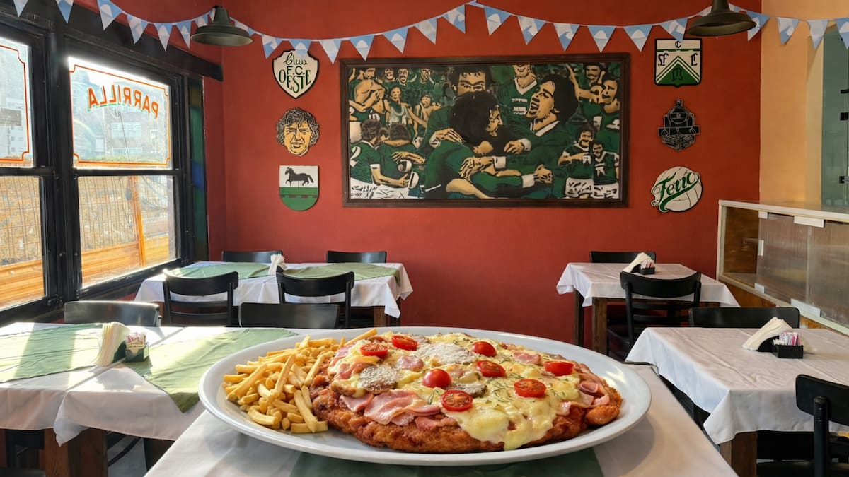 Platos abundantes, recetas caseras y porciones para compartir forman parte de la propuesta gastronómica del restaurante.