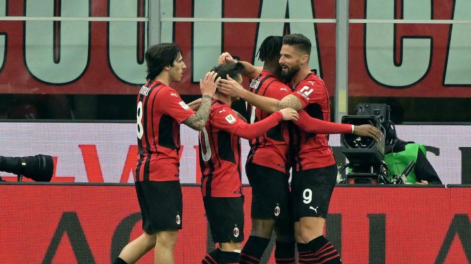 Festejo del Milan ante la Lazio por la Copa Italia, REUTERS