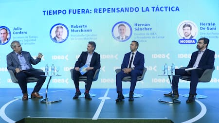 Los empresarios debaten la reforma laboral