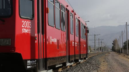 El tranvía que promete modernizar el transporte de una importante ciudad argentina al conectar el norte y el sur en solo 10 minutos