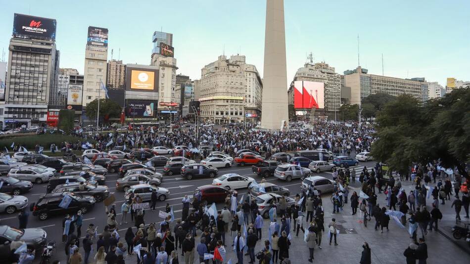 Marcha contra el Gobierno, Obelisco, Agencia NA